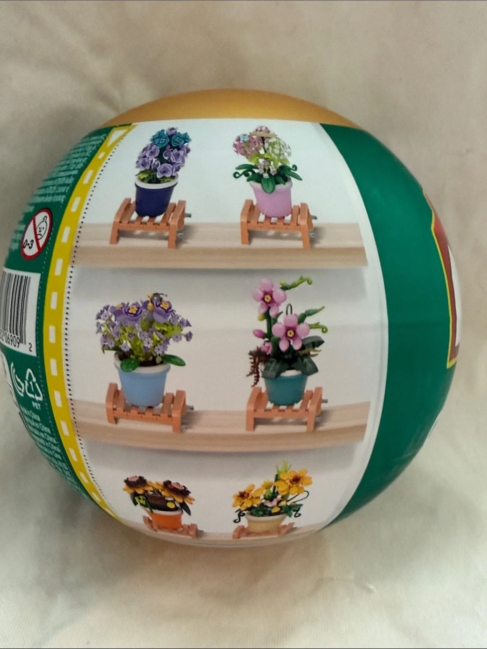 Sealed/Unopened Zurich MAX Garden 152 pcs Daffodils